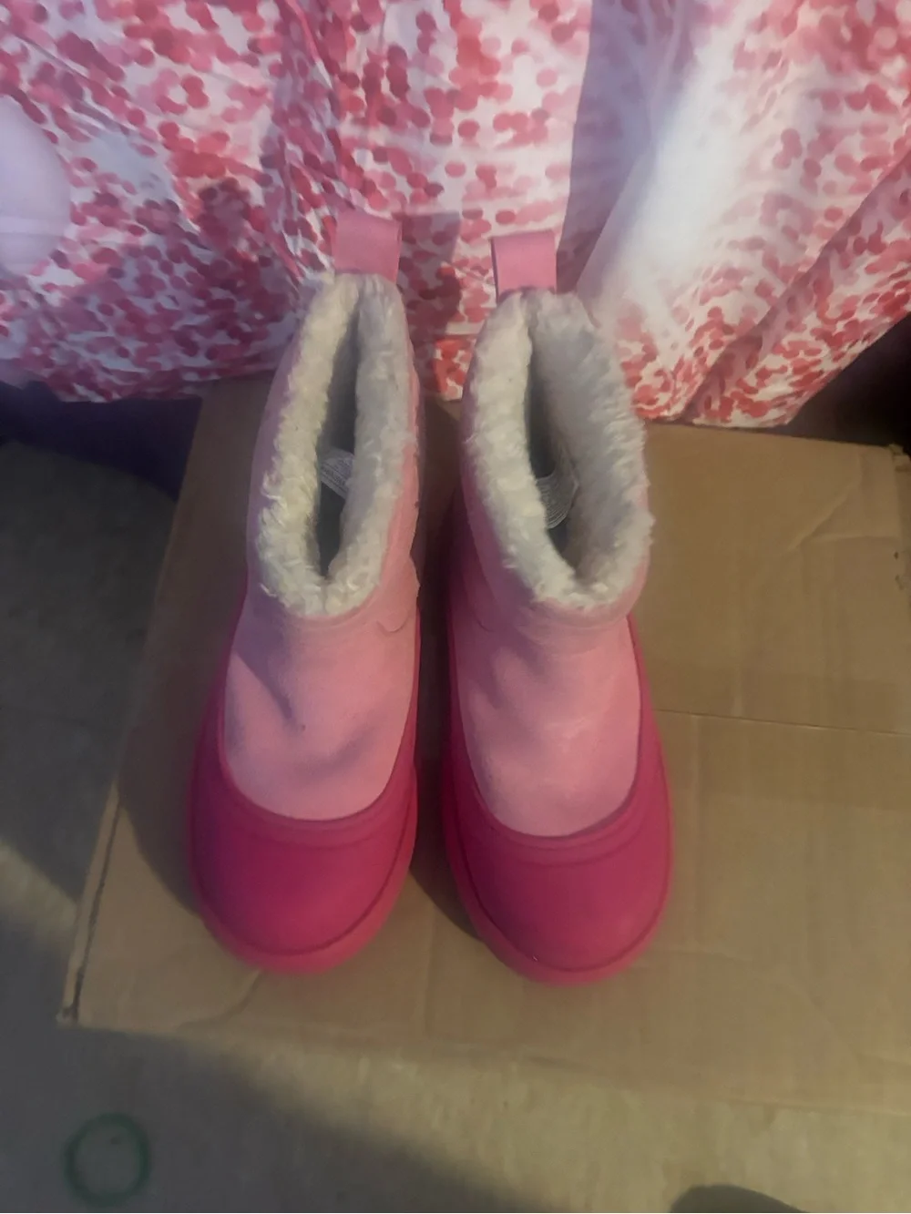 UGG Girls Pink Plush-Lined Snow Boots